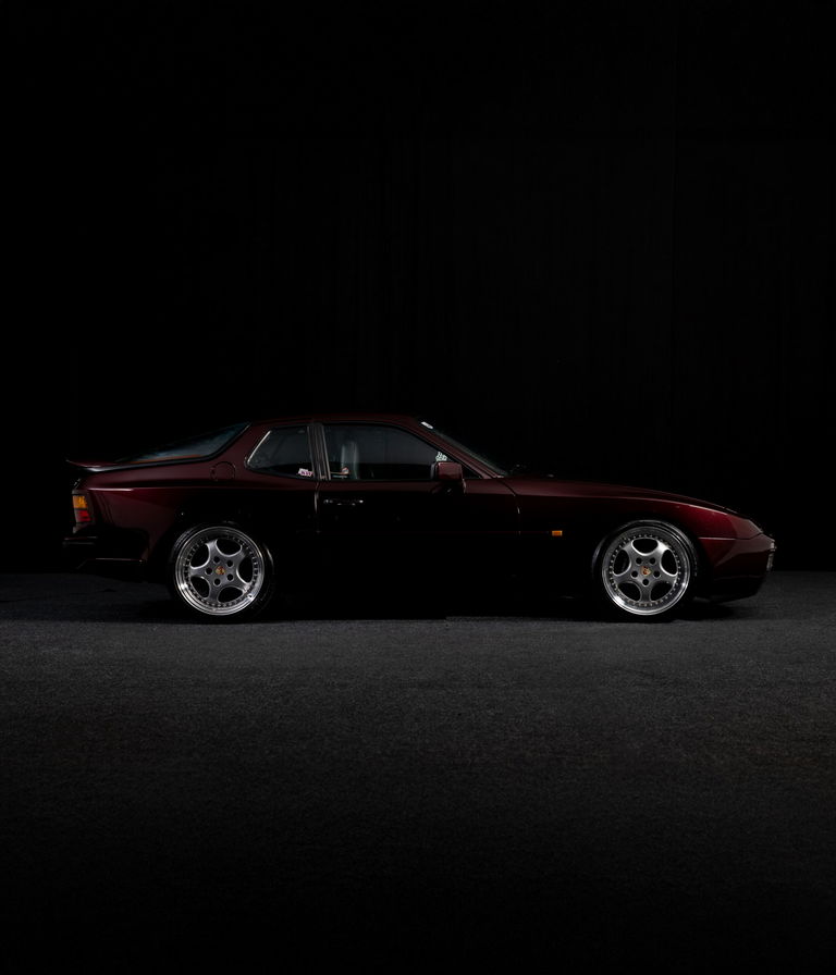 944 S2 sideshot