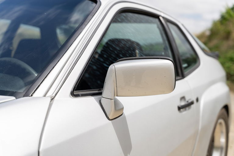 Porsche 924 Carrera GT