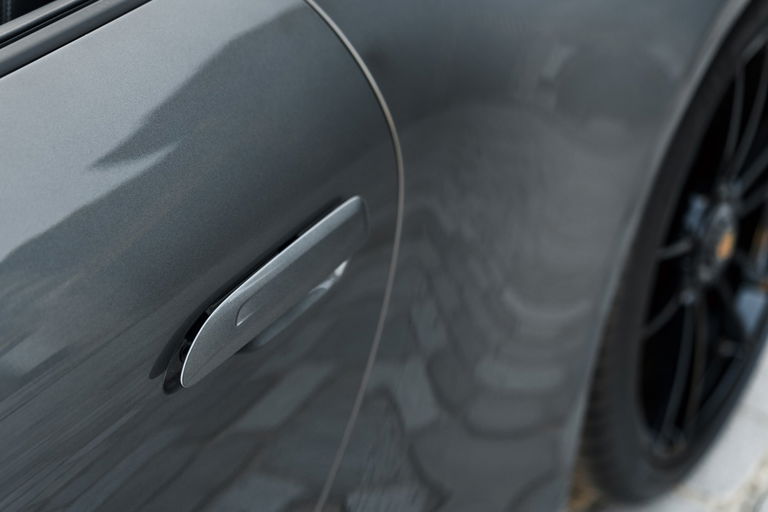 Porsche 992 Carrera 4 GTS