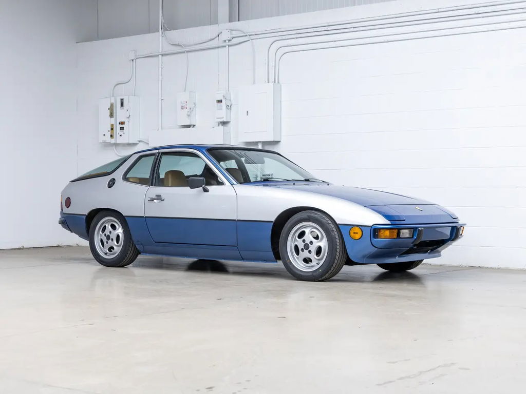 Porsche 924