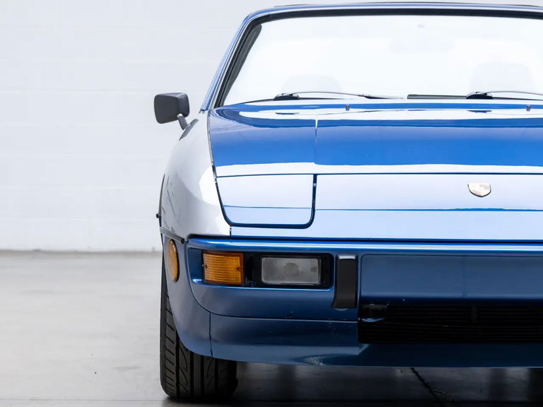 Porsche 924