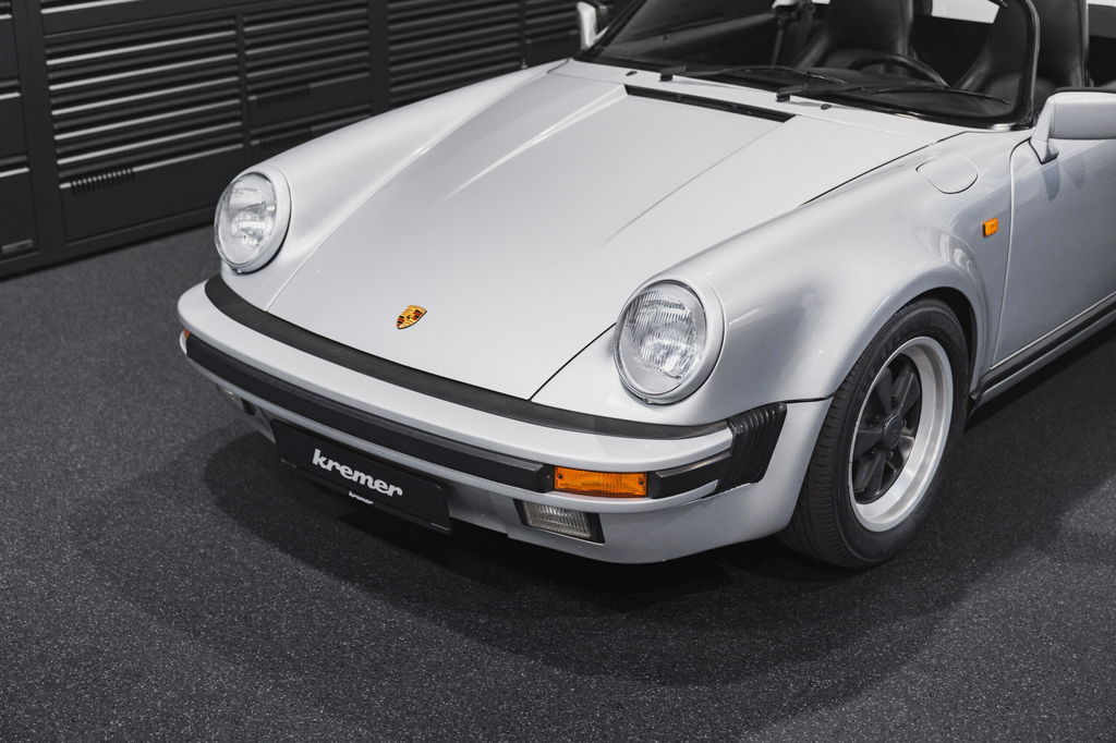 Porsche 911 Carrera 3.2 Speedster