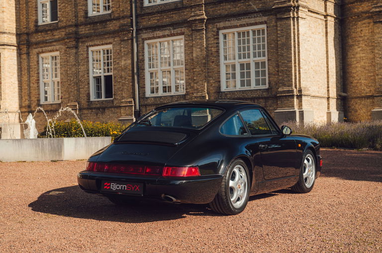 Porsche 964 Carrera 2