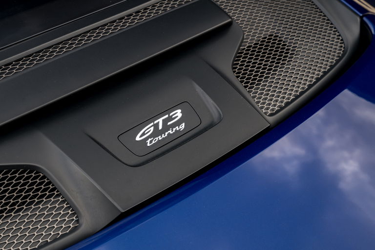 Porsche 992 GT3 Touring