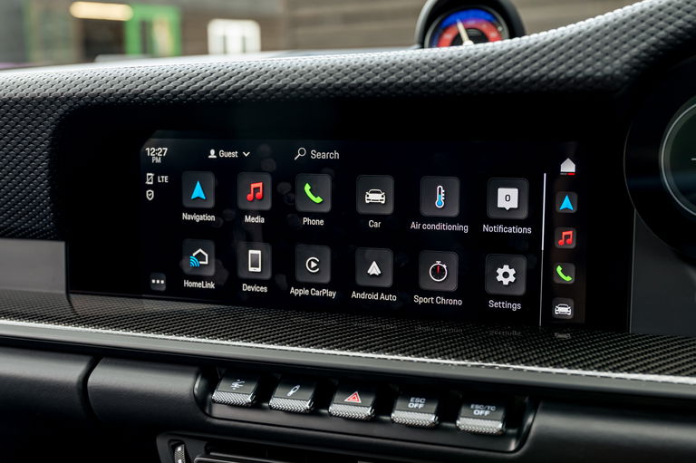 Porsche 992 GT3 Touring