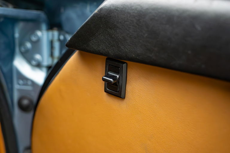 Porsche 911 Turbo 3.3 (US)