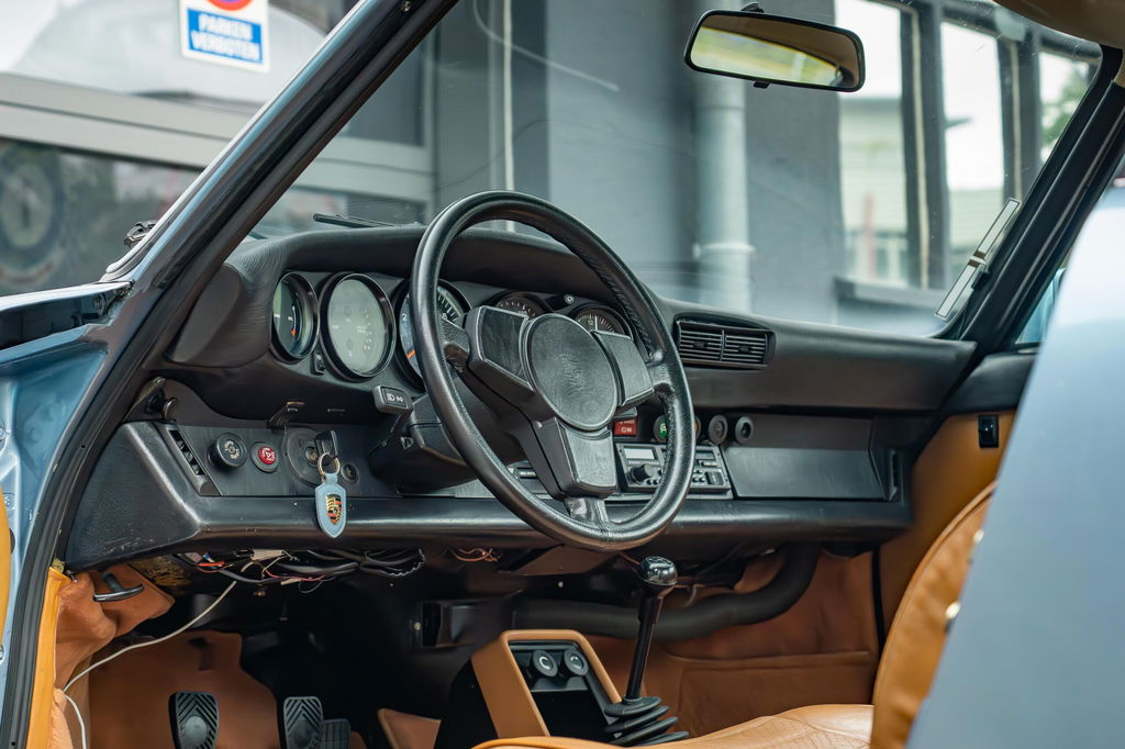 Porsche 911 Turbo 3.3 (US)