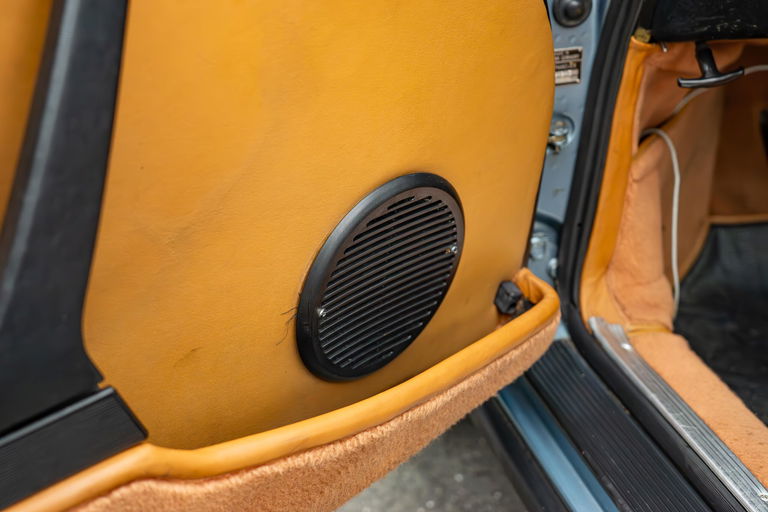 Porsche 911 Turbo 3.3 (US)