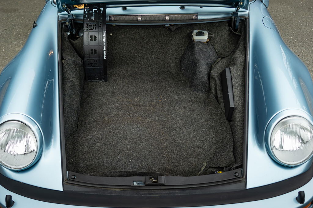 Porsche 911 Turbo 3.3 (US)