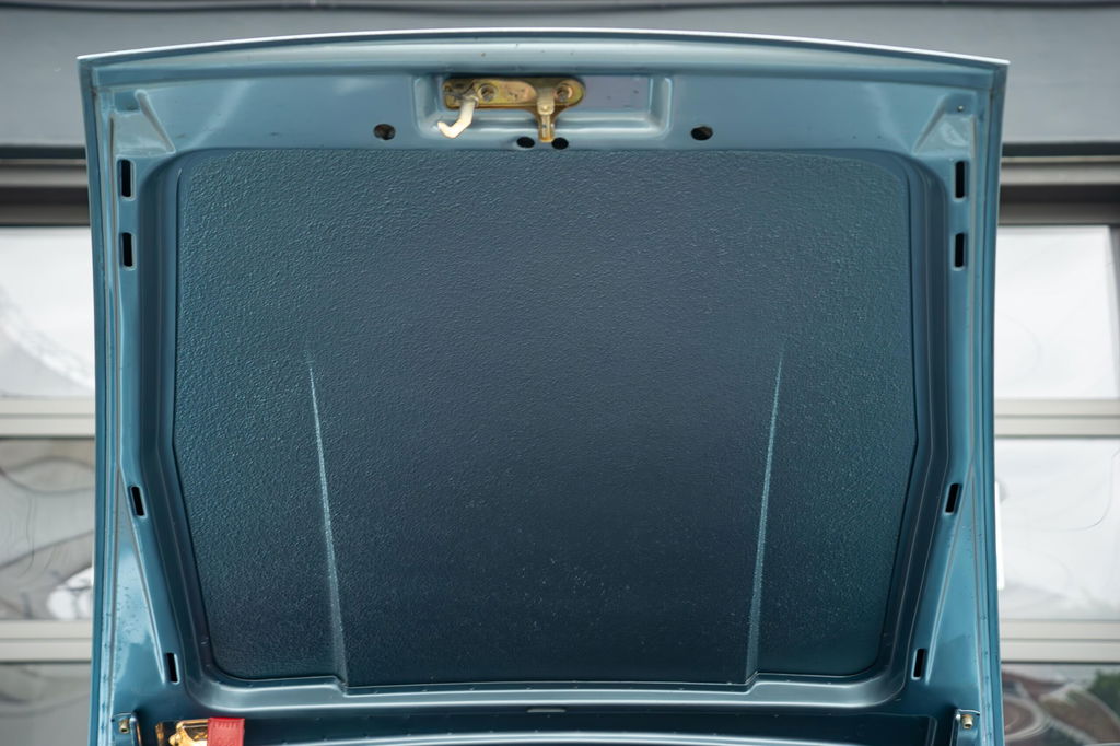 Porsche 911 Turbo 3.3 (US)