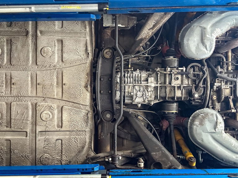 Porsche 911 Turbo 3.3 (US)