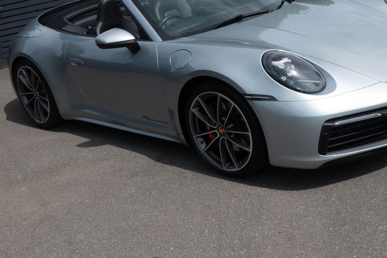 Porsche 992 Carrera 4S