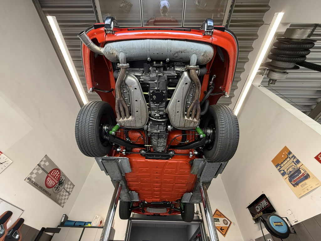 Porsche 911 S (F-Modell)