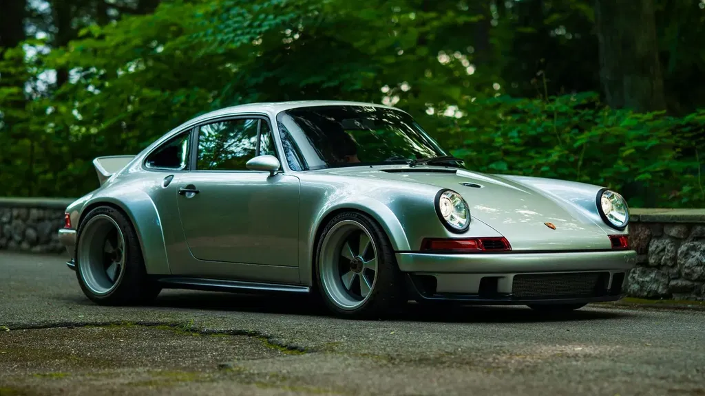 Porsche 911 Reimagined by Singer