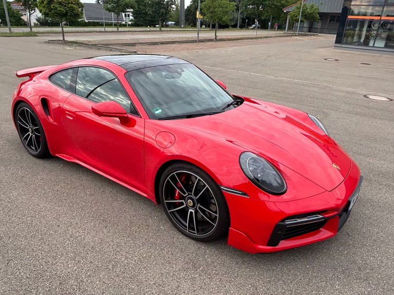 Porsche 992 Turbo