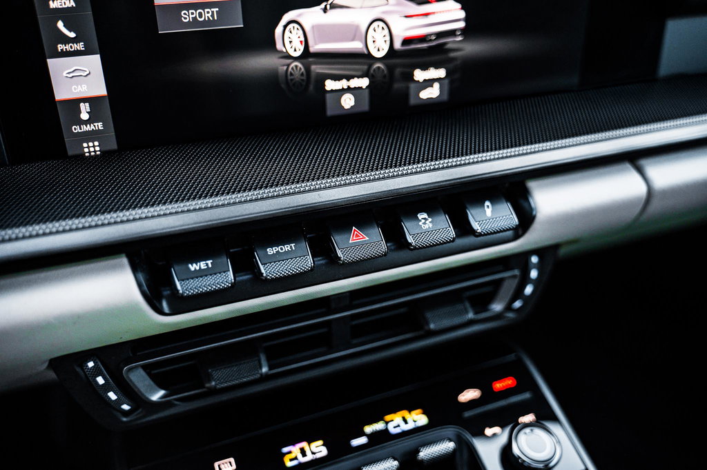 Porsche 992 Carrera 4S