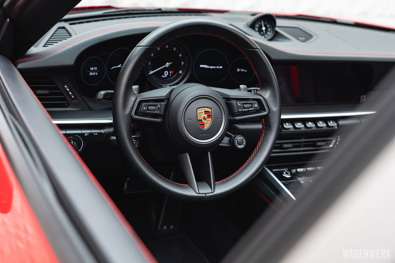 Porsche 992 Targa 4S