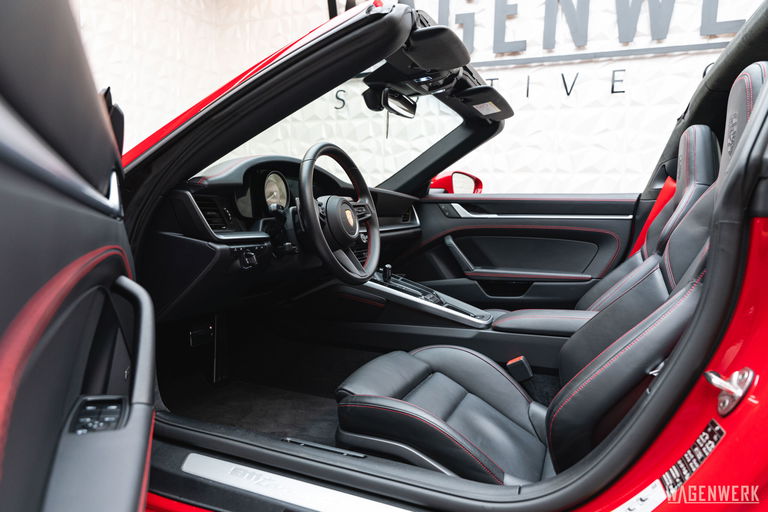 Porsche 992 Targa 4S