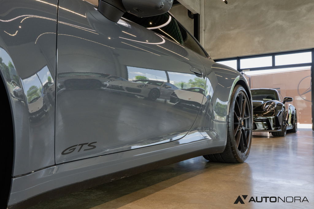 Porsche 992.2 Carrera 4 GTS