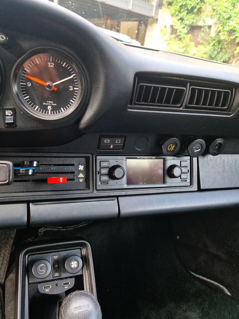 Porsche 911 Carrera 3.2