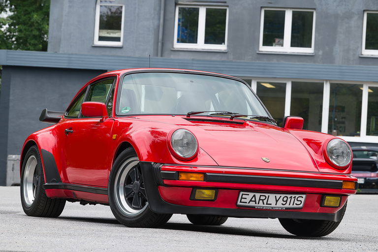 Porsche 911 Turbo 3.3