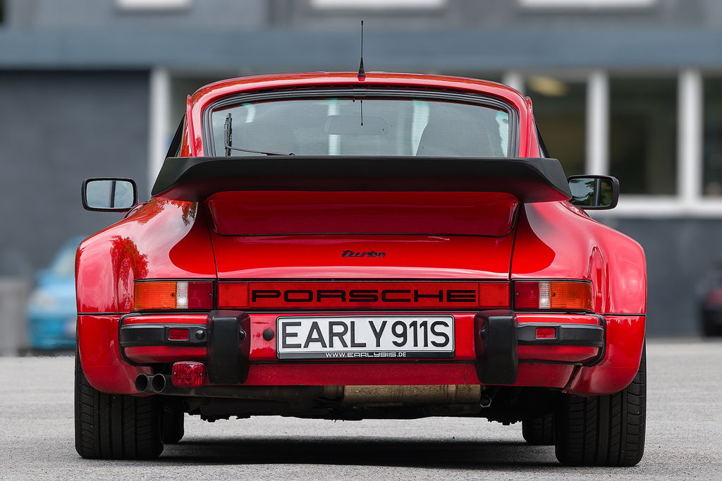 Porsche 911 Turbo 3.3