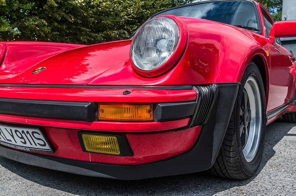 Porsche 911 Turbo 3.3