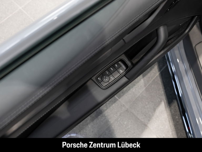 Porsche 992.2 Carrera T