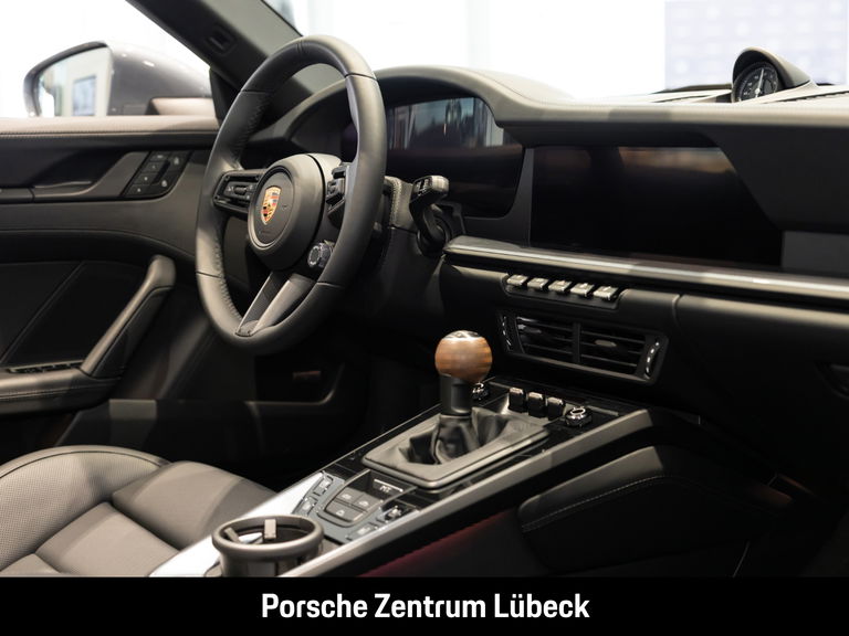 Porsche 992.2 Carrera T