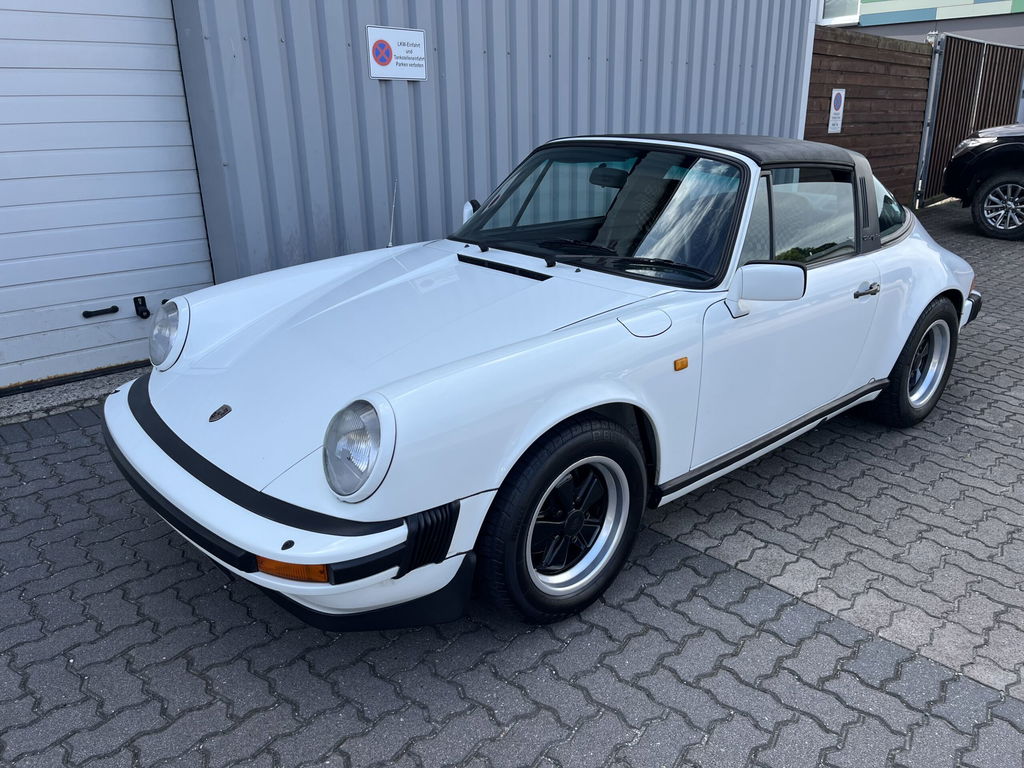 Porsche 911 SC