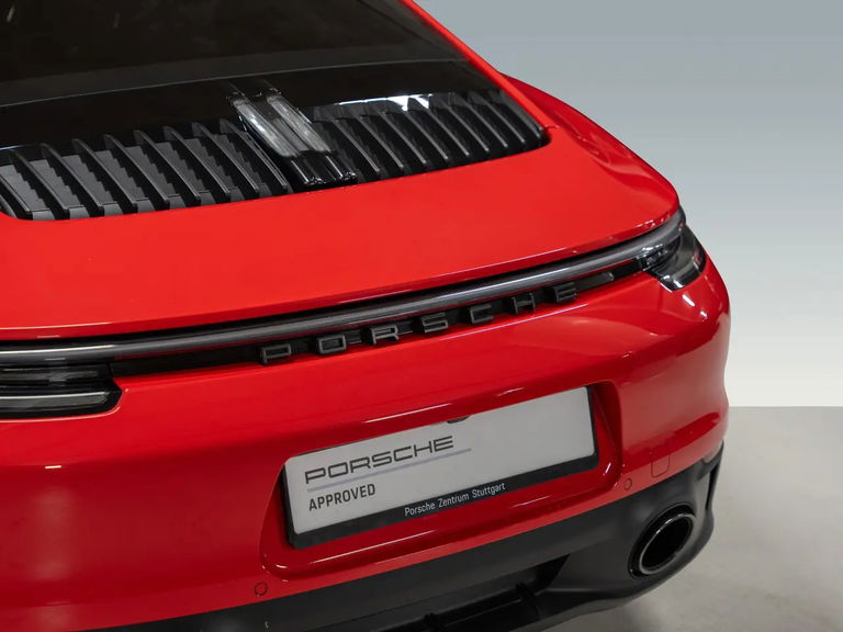 Porsche 992 Carrera GTS