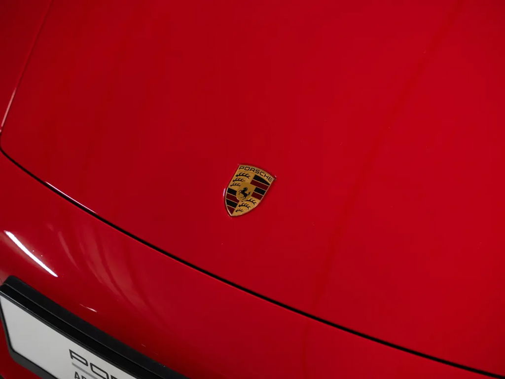 Porsche 992 Carrera GTS