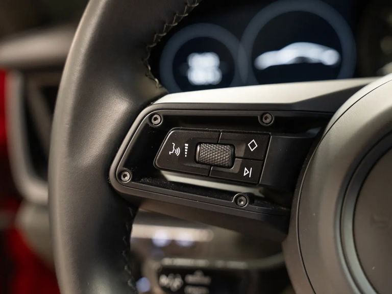 Porsche 992 Carrera GTS