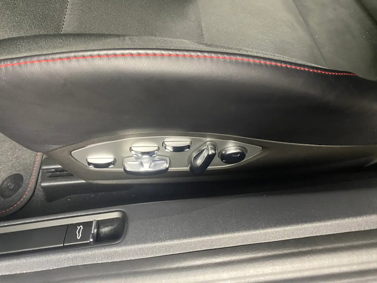 Porsche 718 Cayman GTS 4.0