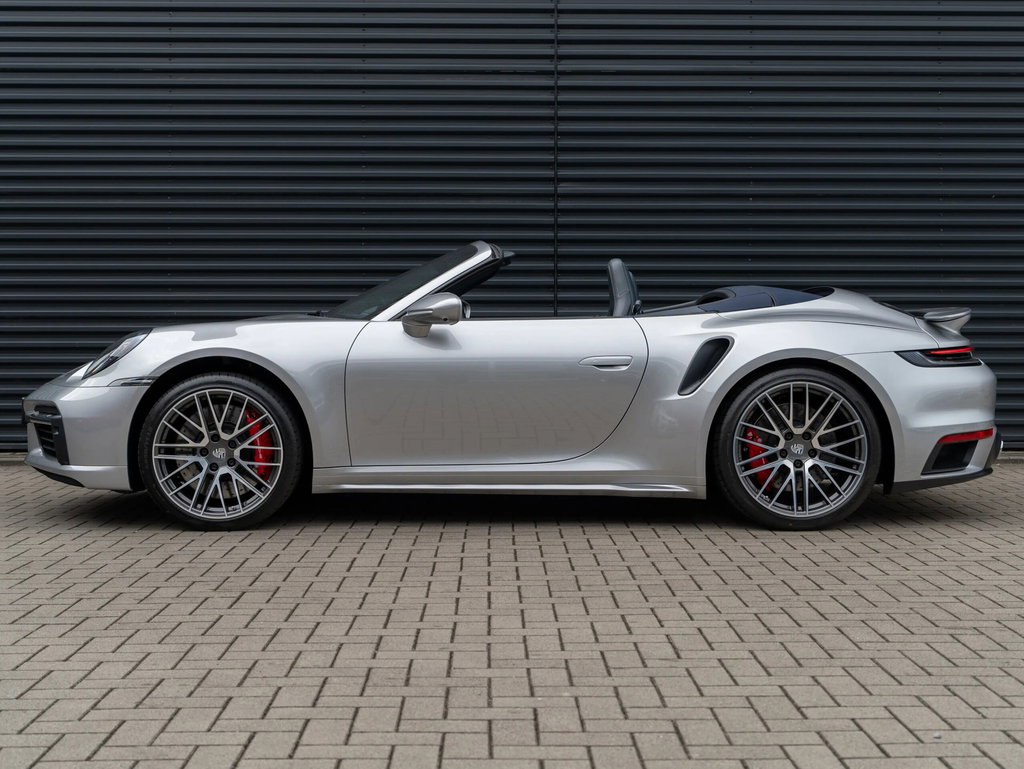 Porsche 992 Turbo