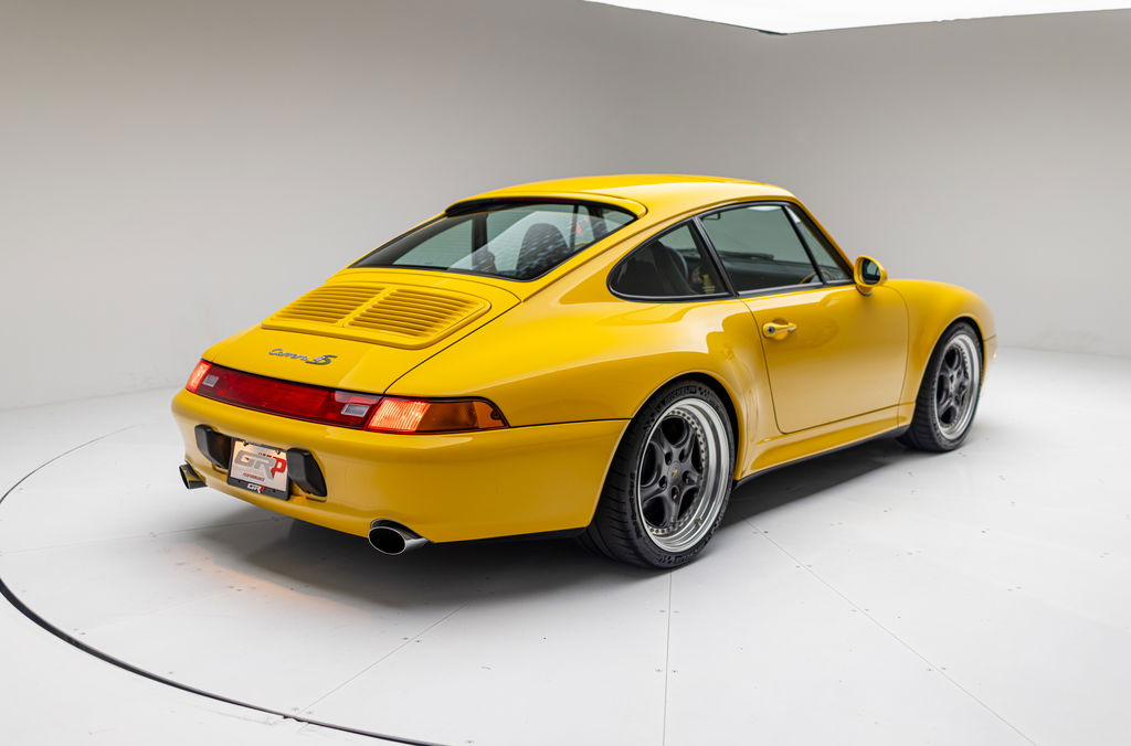 Porsche 993 Carrera 4S