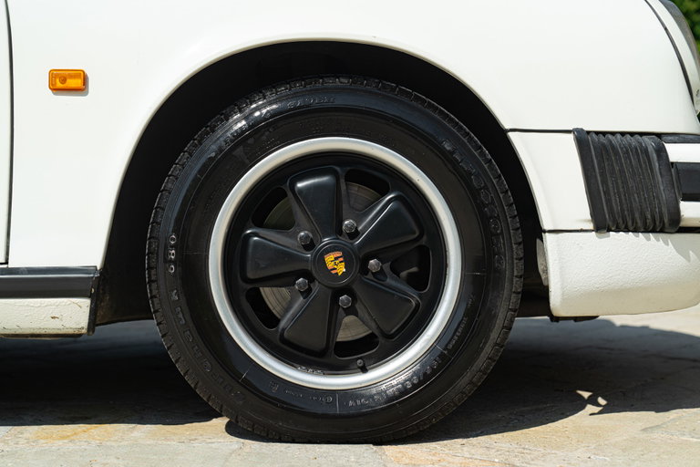 Porsche 911 SC