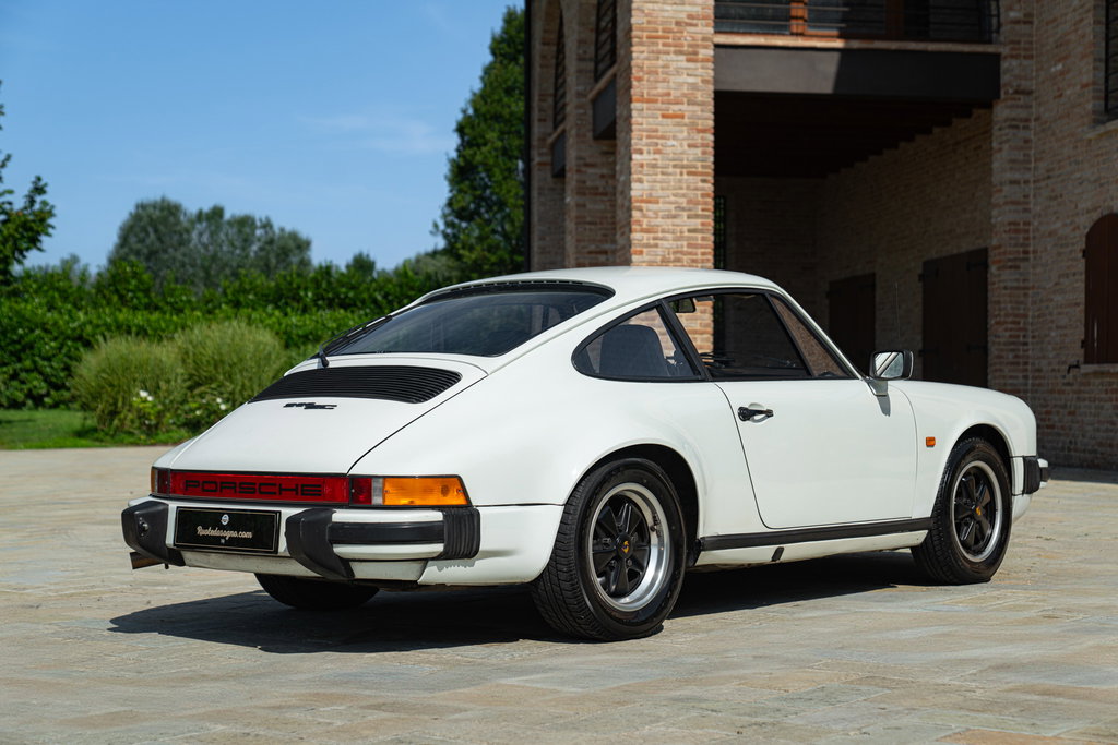 Porsche 911 SC