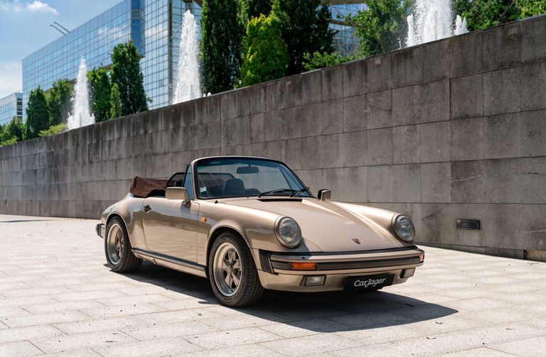 Porsche 911 Carrera 3.2
