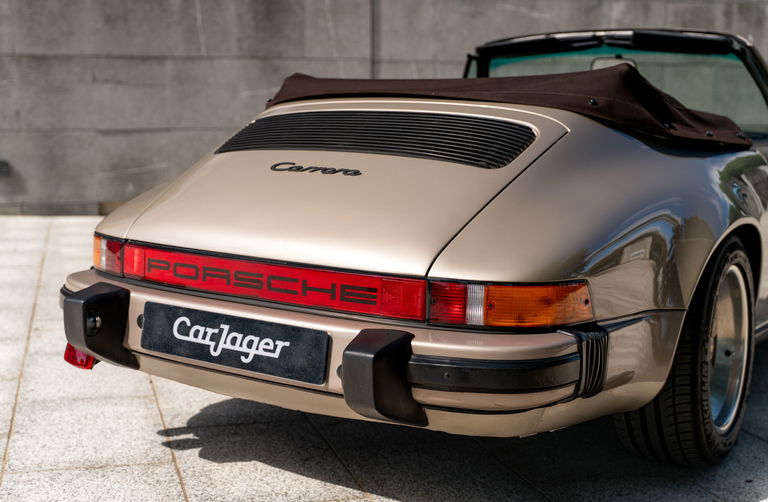 Porsche 911 Carrera 3.2