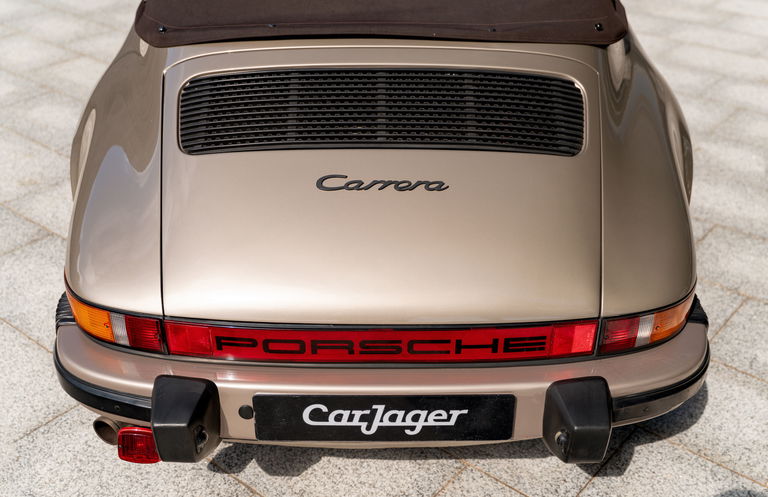 Porsche 911 Carrera 3.2