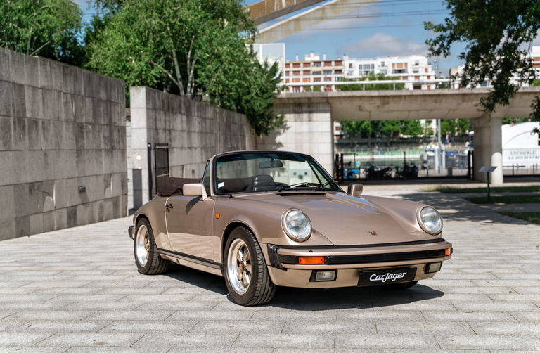 Porsche 911 Carrera 3.2