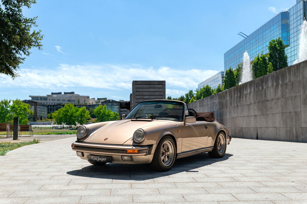 Porsche 911 Carrera 3.2