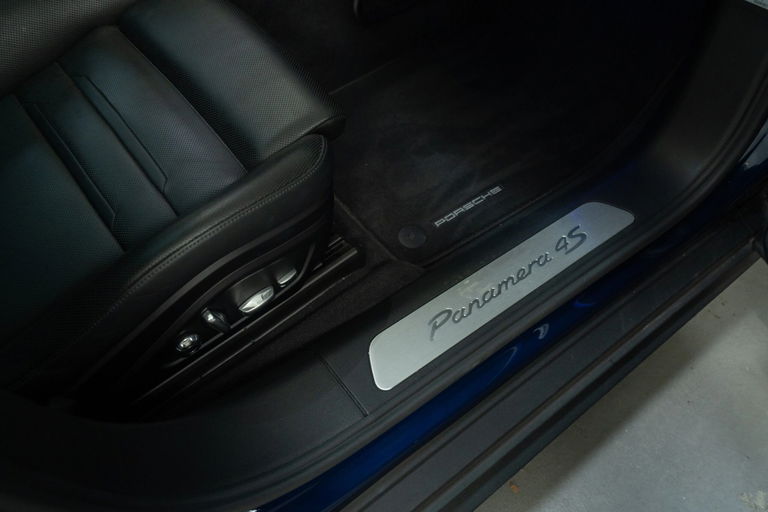 Porsche Panamera 4S E-Hybrid