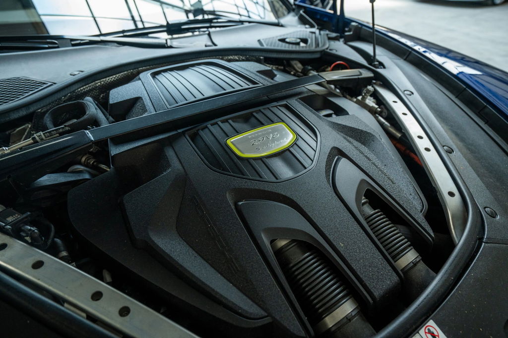 Porsche Panamera 4S E-Hybrid