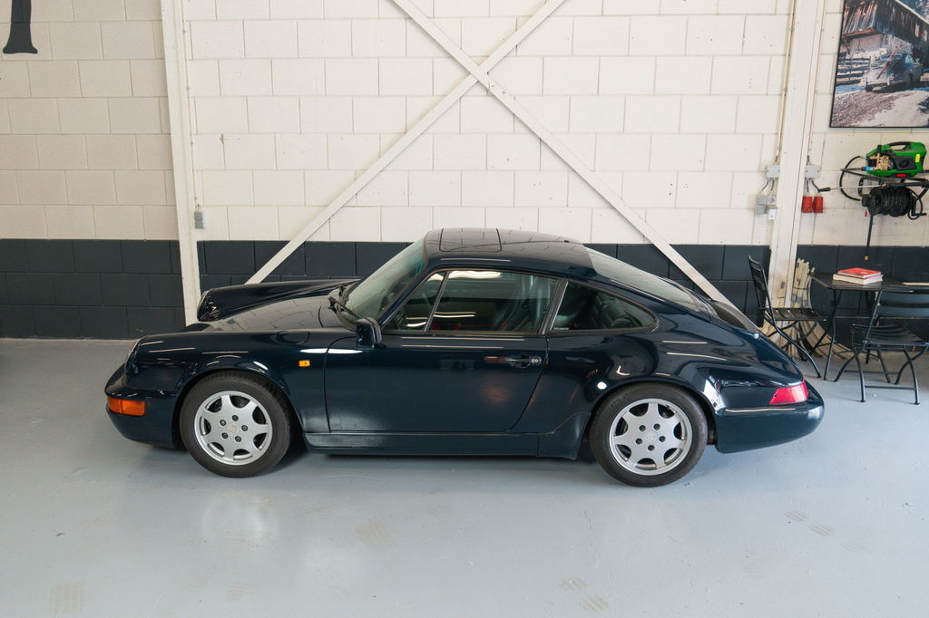 Porsche 964 Carrera 4
