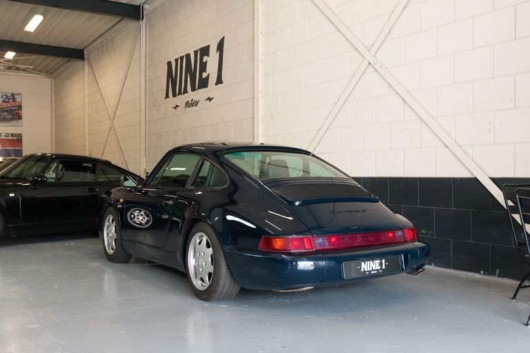 Porsche 964 Carrera 4