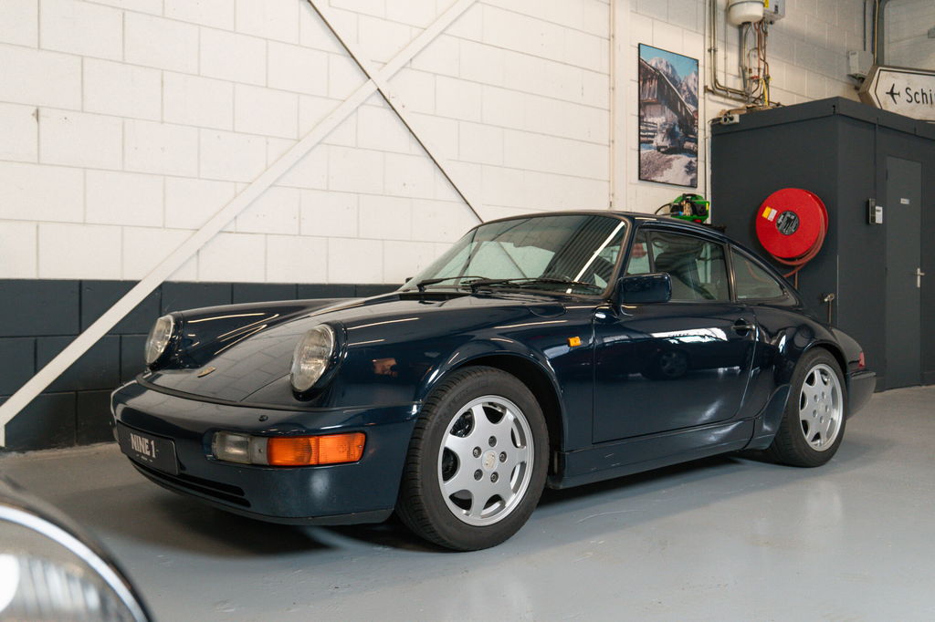 Porsche 964 Carrera 4
