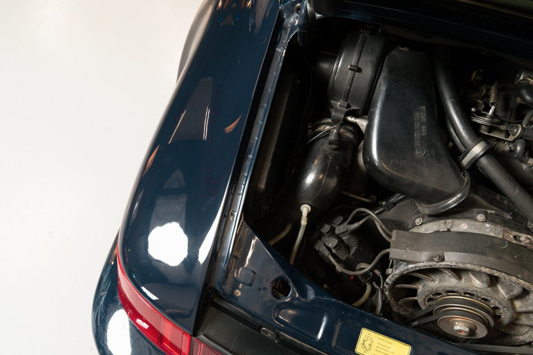 Porsche 964 Carrera 4