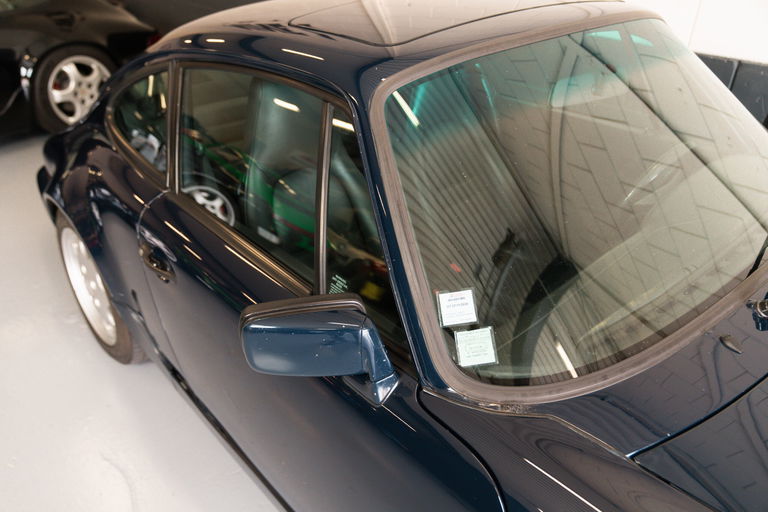 Porsche 964 Carrera 4